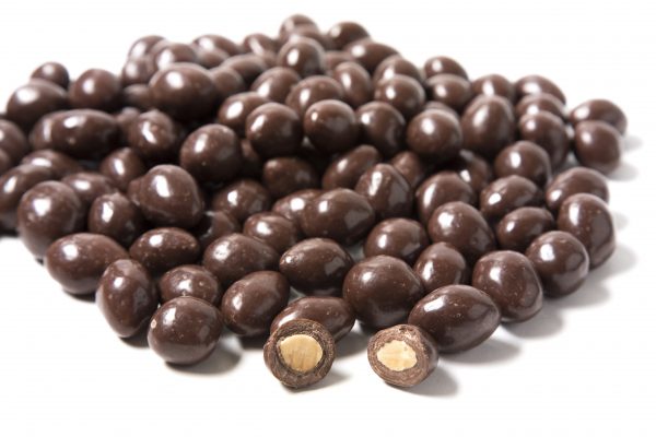 ALMENDRAS CUBIERTAS DE CHOCOLATE X KG