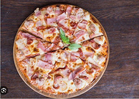 PIZZA TOCINETA